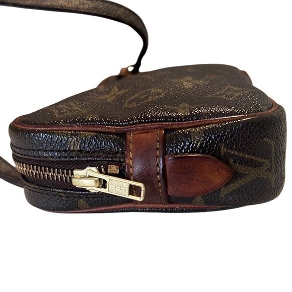 Louis Vuitton Marly Bandouliere Brown Monogram Adjustable Crossbody Bag - Picture 4 of 17